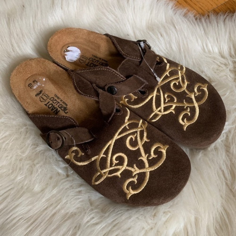 Naot brown suede embroidered clogs size 39‎ 8 Nwob